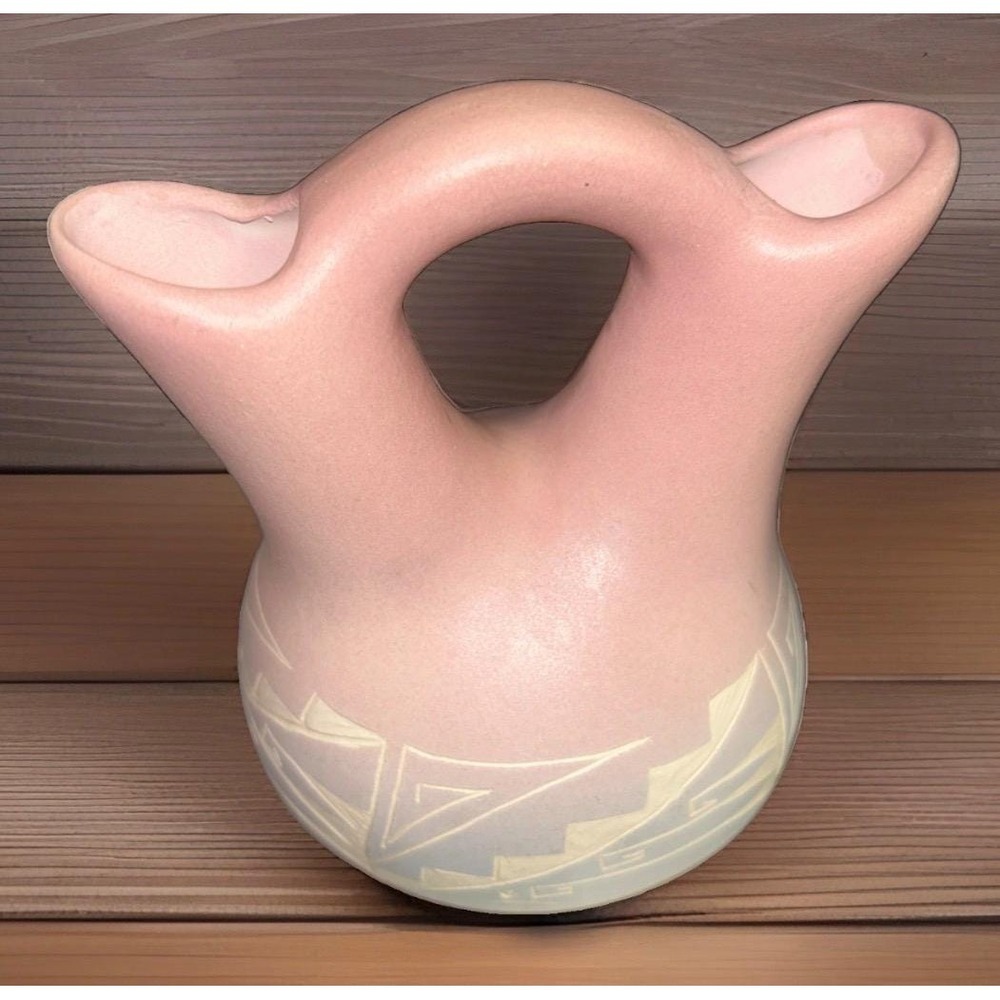 Vintage Signed Arlene‎ Navajo Pink Etched Native American Wedding Vase Pottery